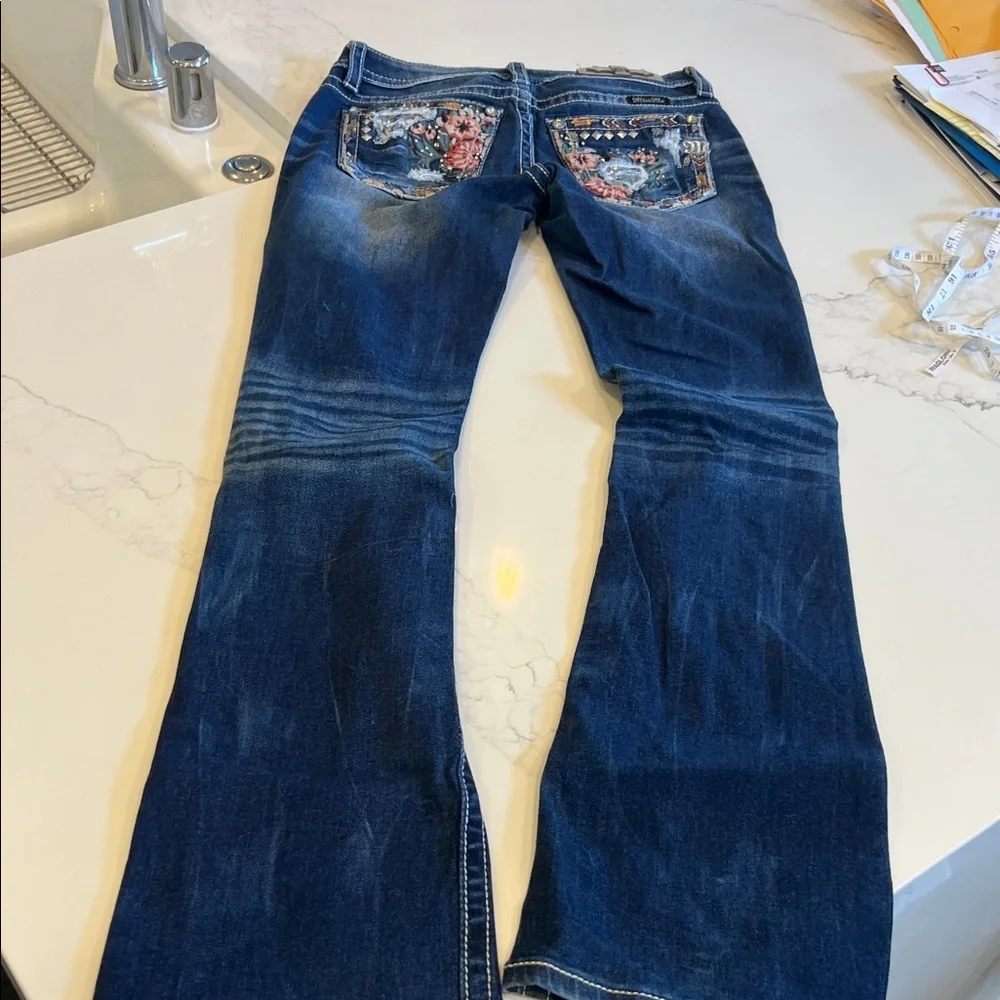 Miss Me Women's Dark Blue Floral Embroidered Boot Cut Jeans - Picture 5 of 5